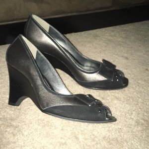 Pewter and black suede pee toe w/bow wedge heels.